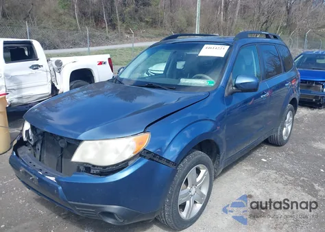 2010 Subaru Forester 2.5X Limited z USA, uszkodzony, nr VIN JF2SH6DC1AH724874